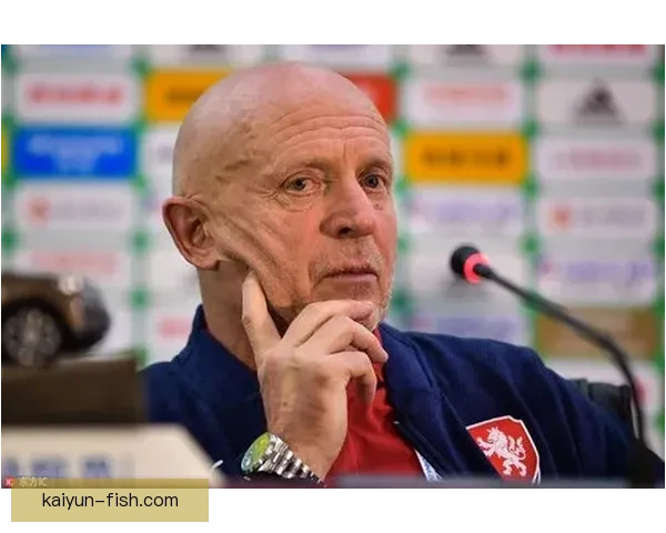 主帅战术如何搭配Osimhen，影响球队竞争力与进攻表现分析