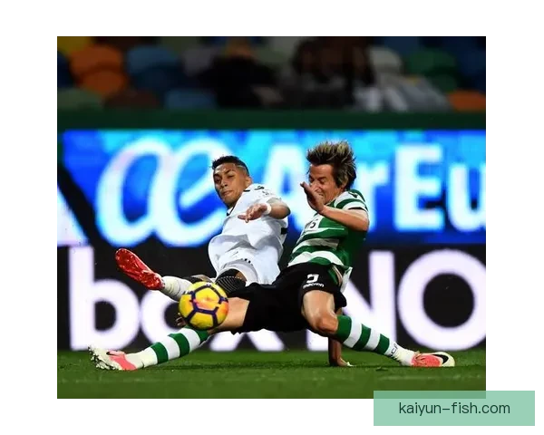 丹麦球员在英超联赛中的表现稳健，持续受到关注