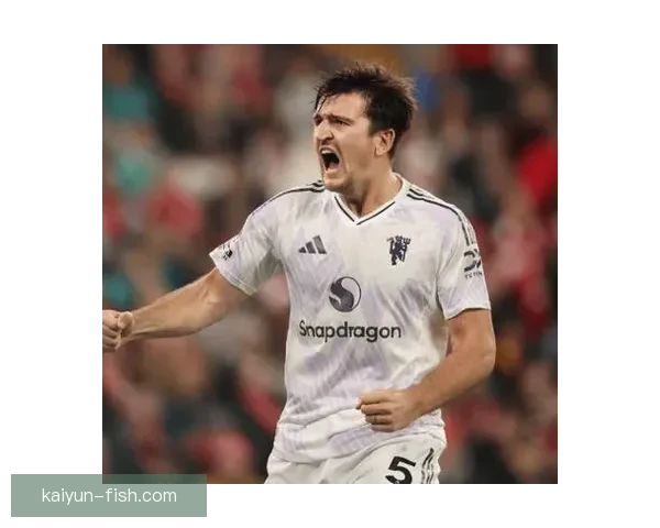 马奎尔近期比赛状态回暖，个人表现稳健值得关注